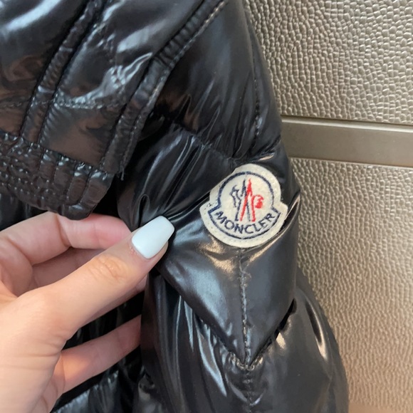 Moncler down jacket - Picture 3 of 9